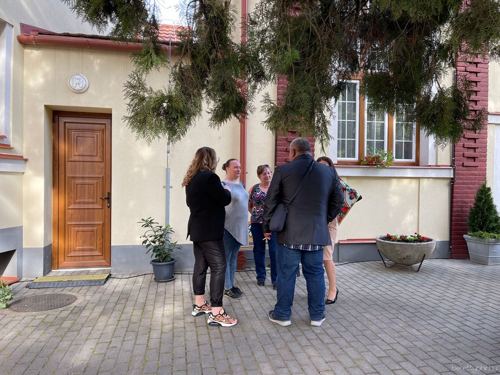 Együtt, szabadon - kiállításmegnyitó02